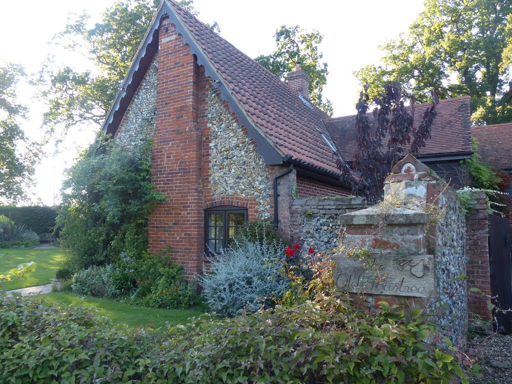 The Old Pear Tree Bed & Breakfast Whepstead Exterior photo